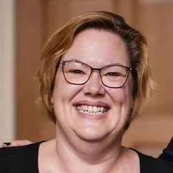 Photo of Andrea  Samuelson